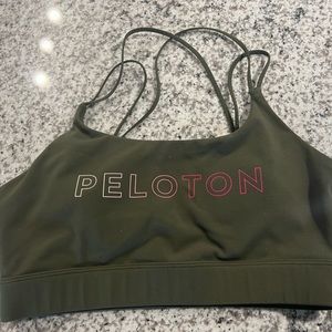 Peloton sports bra